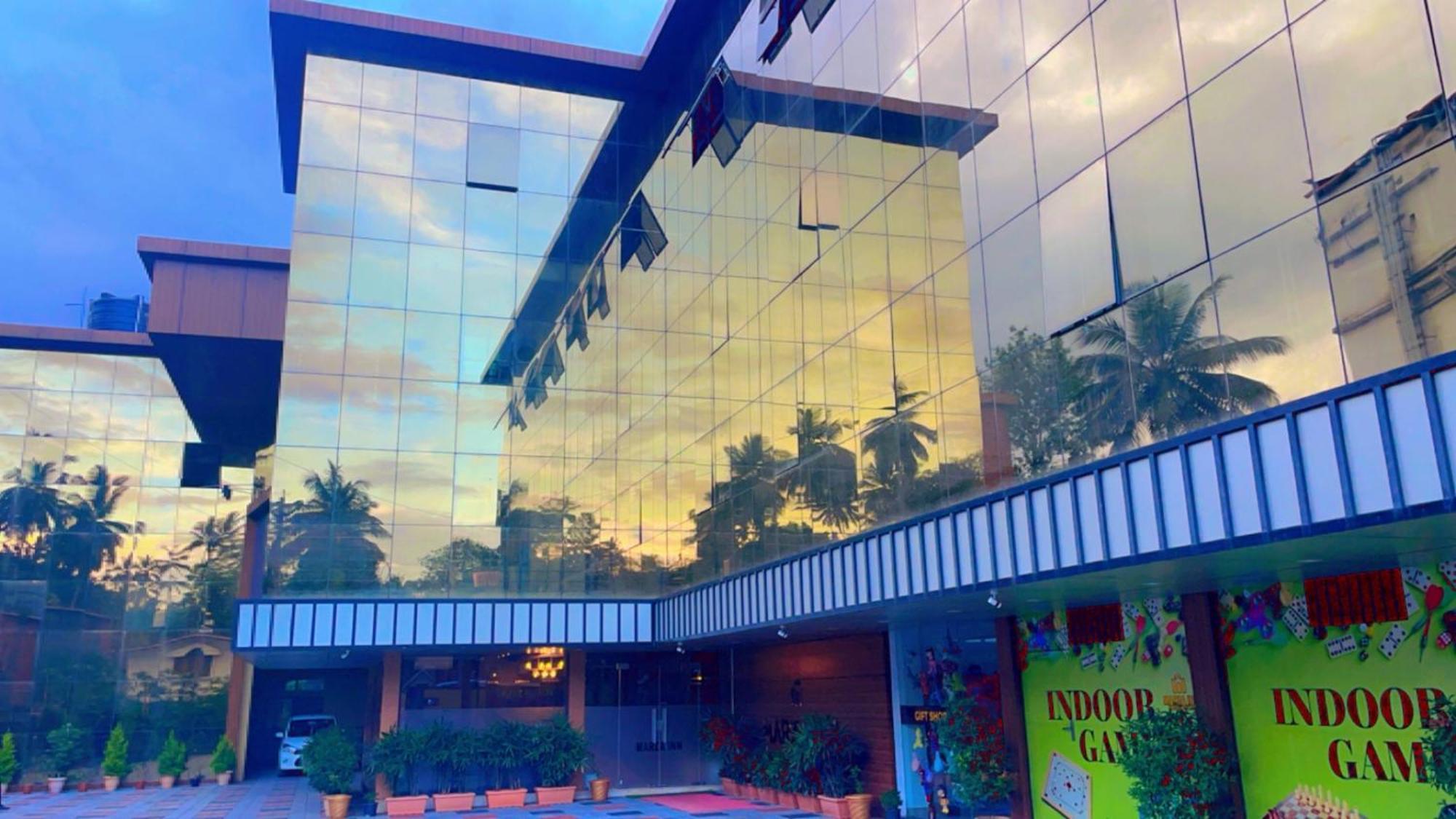 Marza Inn Kalpatta Dış mekan fotoğraf